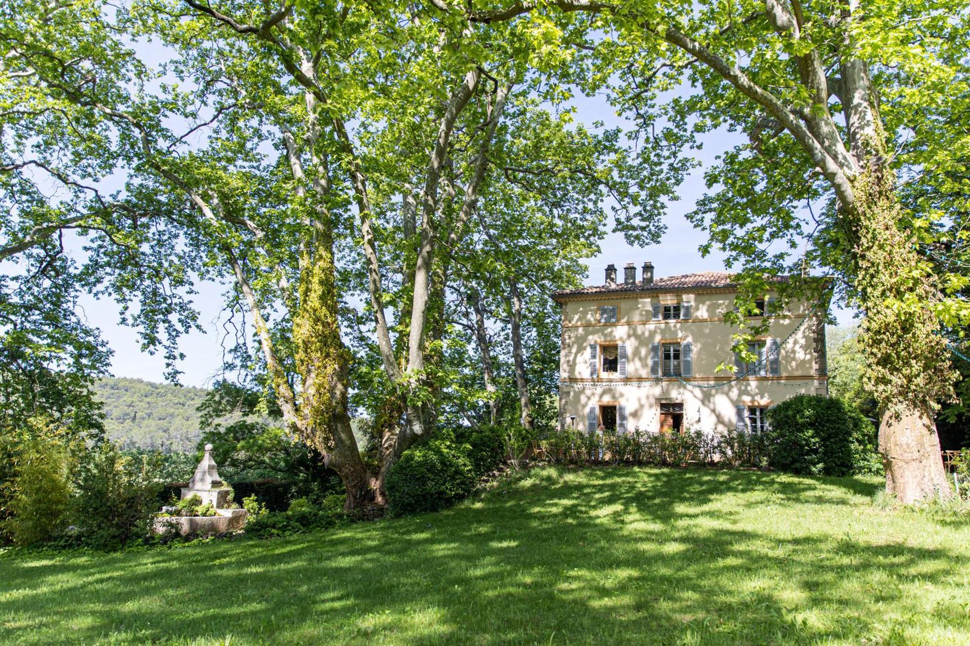 Chateau Mentone Masseboeuf Экстерьер фото